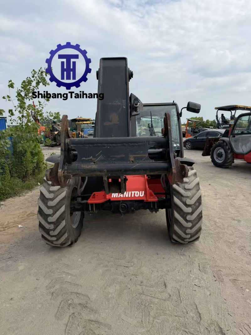 Телескопический погрузчик Manitou MT732D-E3