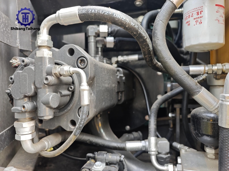 2للبيع حفار فولفو EC140 مستعمل