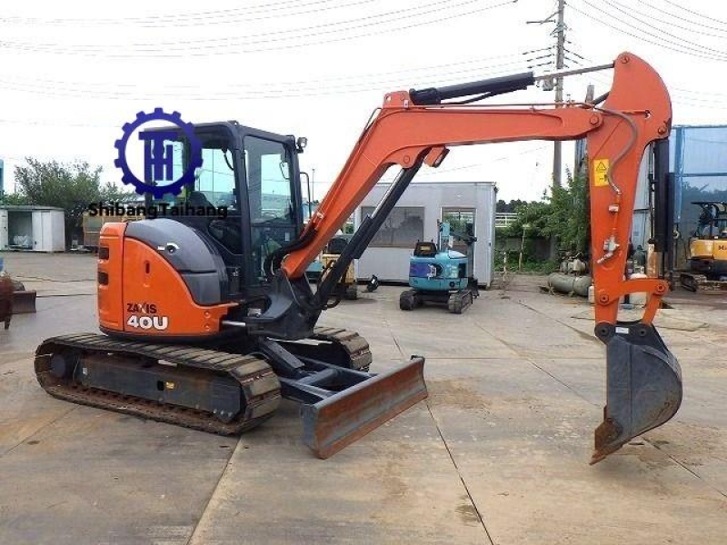 Продается б/у HItachi ZX40