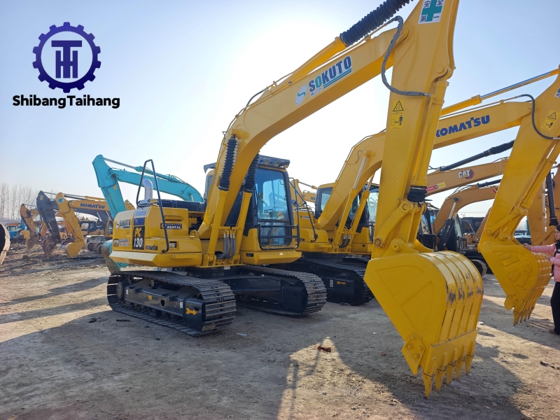 Продается б/у Komatsu 130