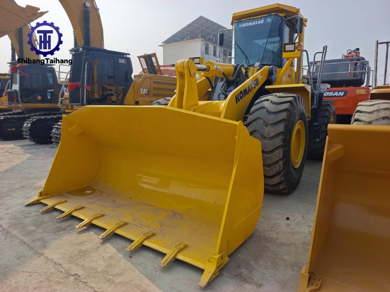 Продается б/у Komatsu 470