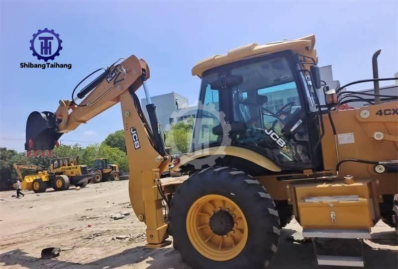 Used JCB 4CX backhoe loader for sale