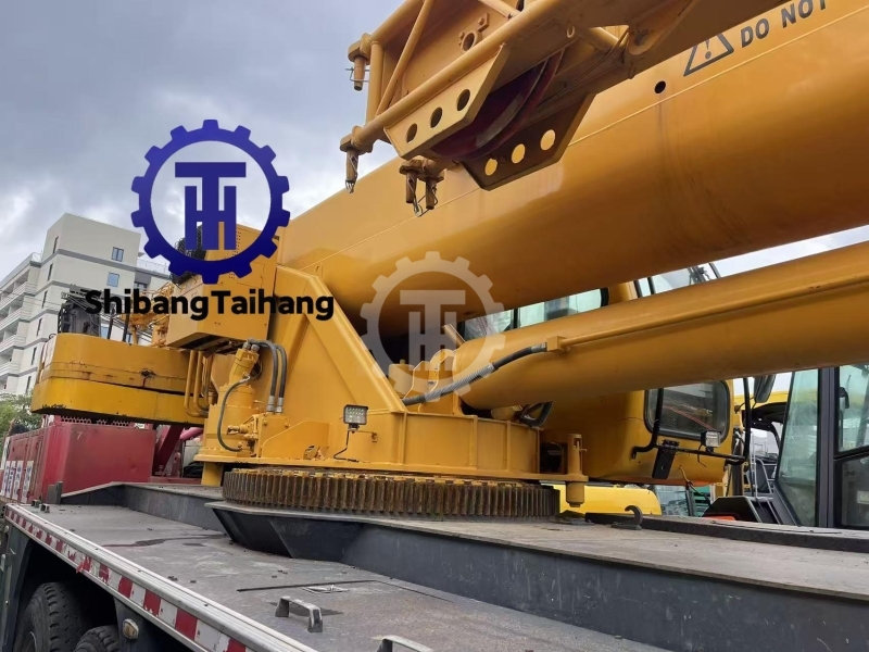 Used XCMG 70K-1 Truck Crane