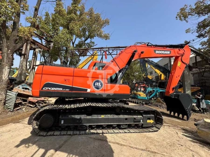 Used Doosan Dx225 for Sale