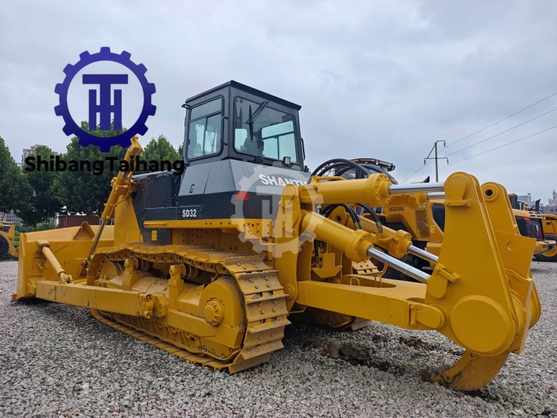 Used SD32 Bulldozer