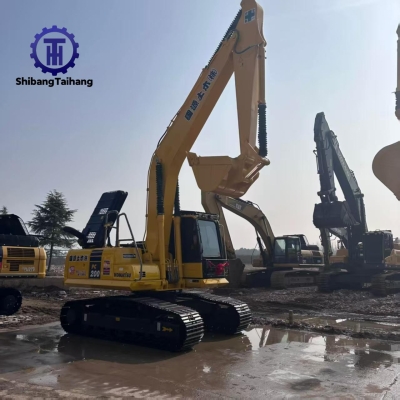 Komatsu PC200 d'occasion à vendre 3