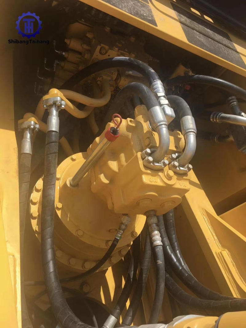 Komatsu PC450 d'occasion à vendre 2