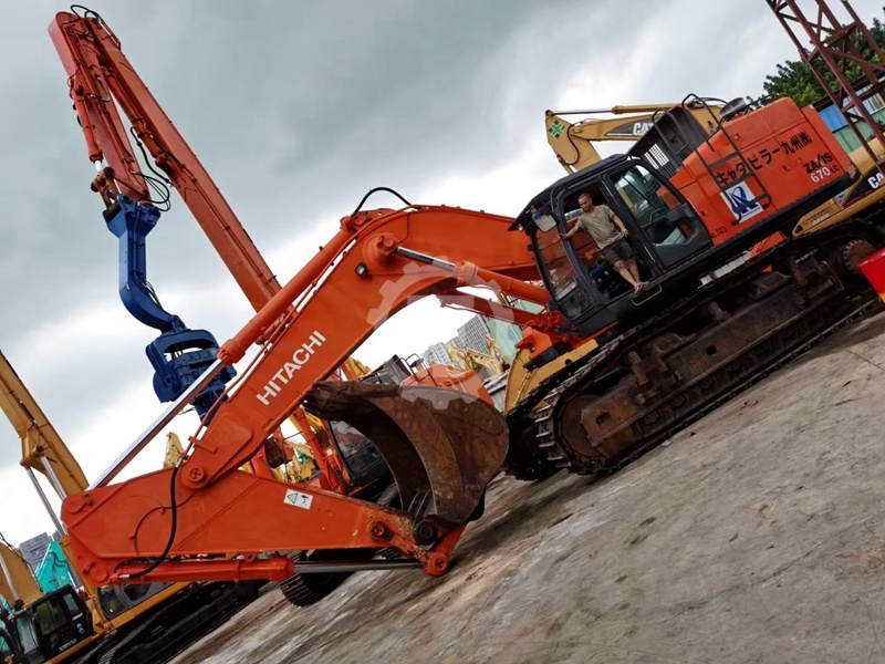 Used Hitachi ZX670 for Sale