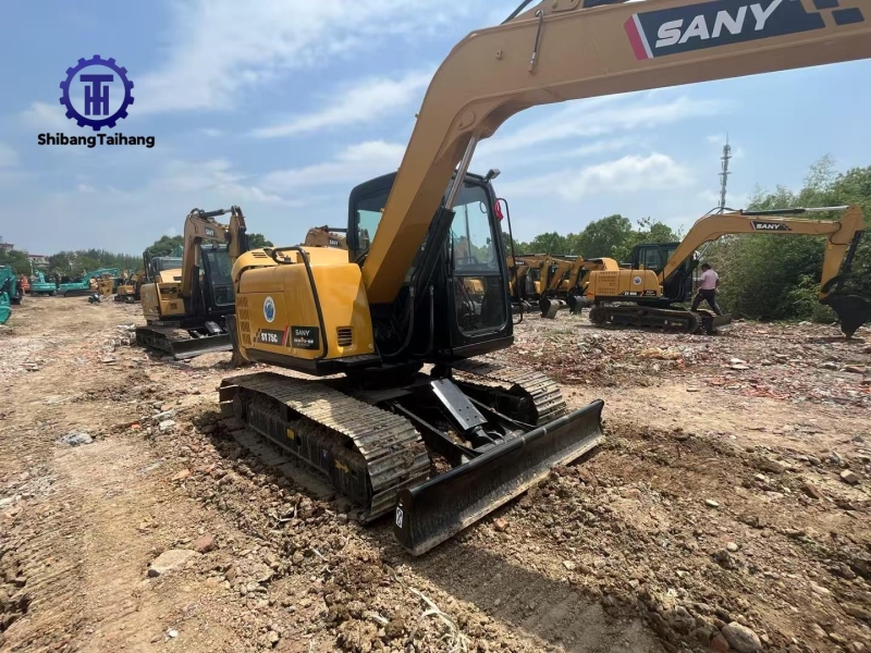 Excavadora SANY 75 de segunda mano en venta