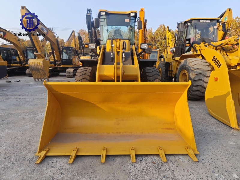 Продается б/у SDLG LG936