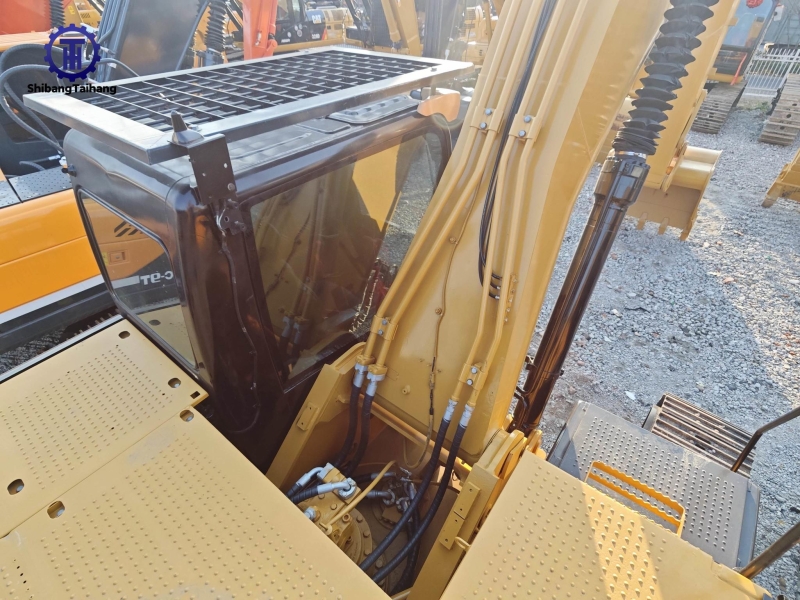 Caterpillar 326D d'occasion à vendre 