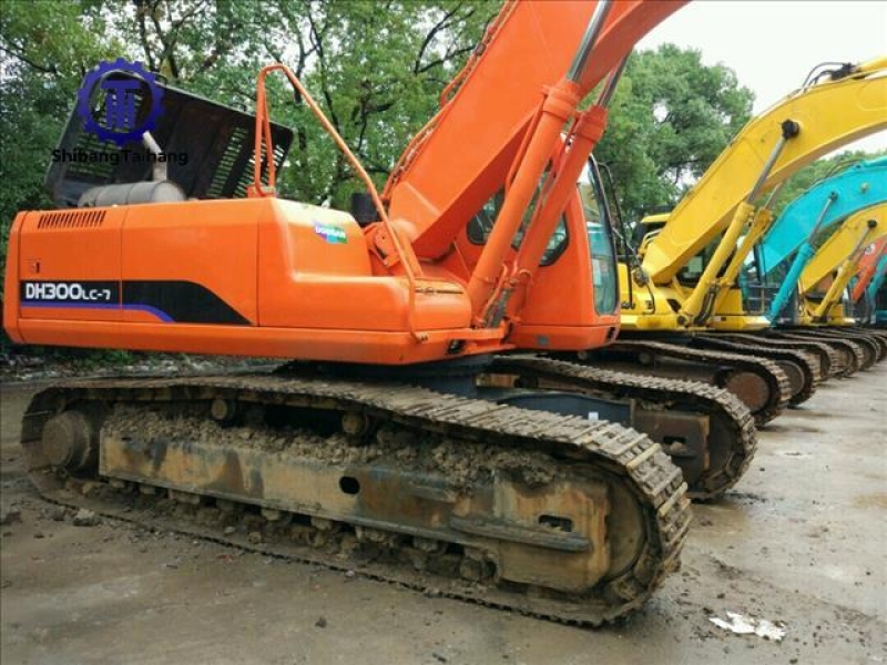 Excavadora Doosan DH300 Usada en venta