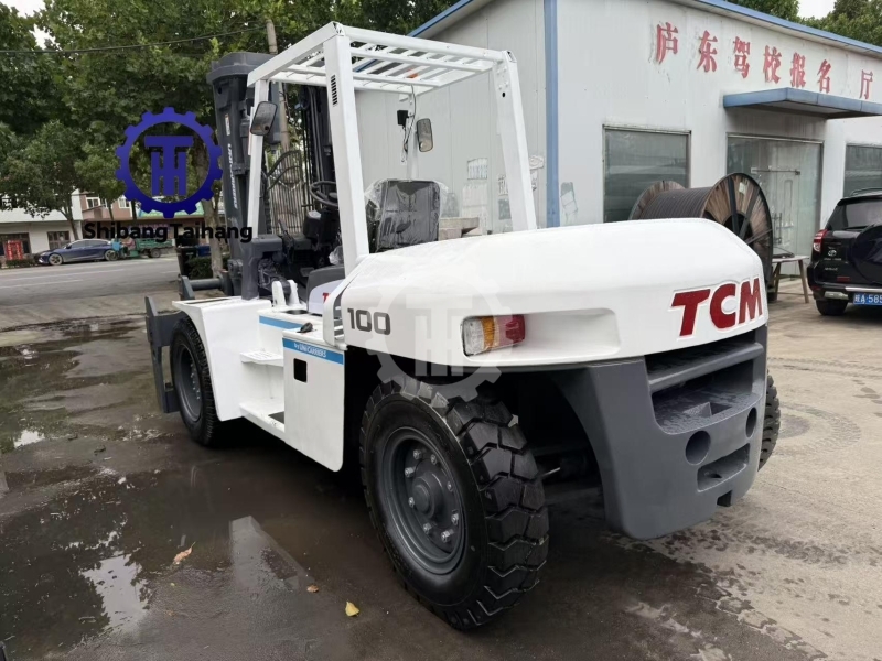 Used TCM 10-ton forklift