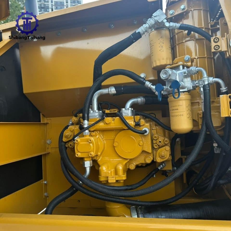 Продается б/у Caterpillar 320C.