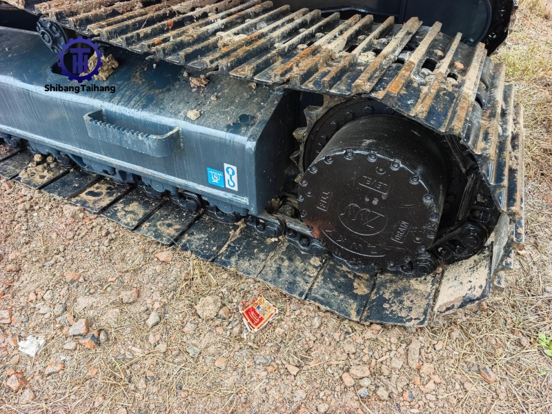 Продается б/у Hyundai 220