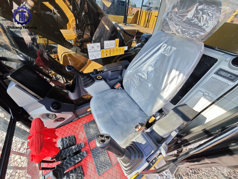 Excavadora Caterpillar 336GC Usada en venta 