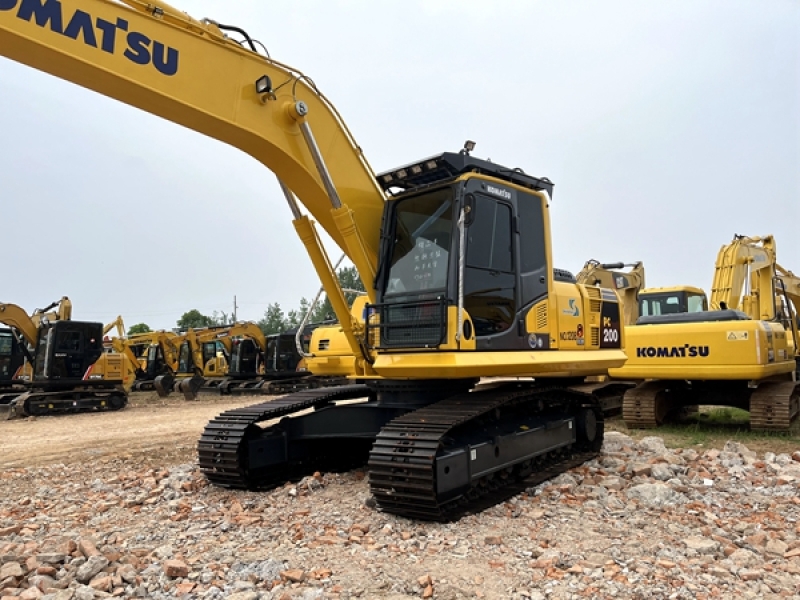 Used Komatsu PC200 for Sale