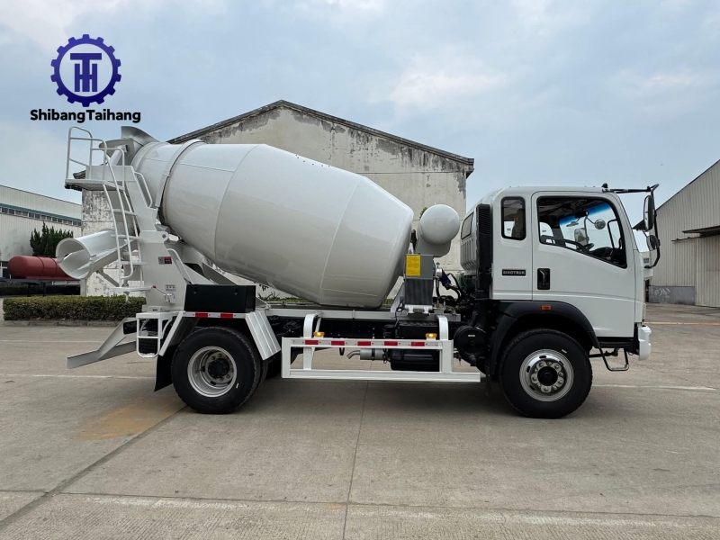 Camion bétonnière 8m³ d'occasion en vente