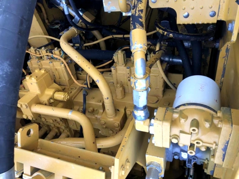 Used Caterpillar 365C for sale