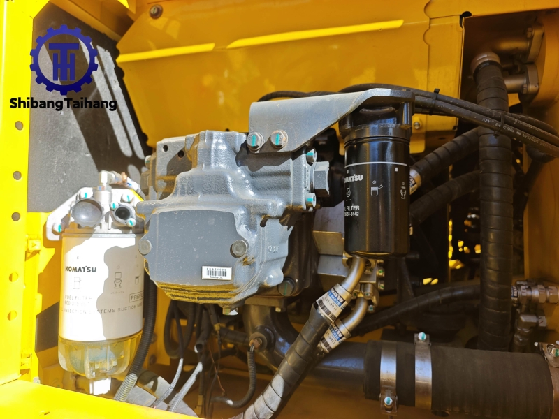 Продается б/у Komatsu 200.