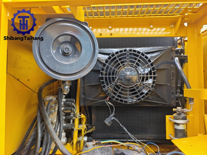 Komatsu PC120 d'occasion à vendre 