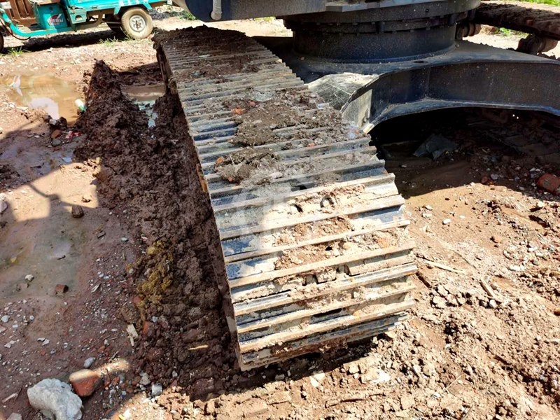 Used HITACHI ZX240 for Sale