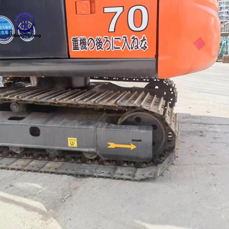 Hitachi ZX70 d'occasion à vendre