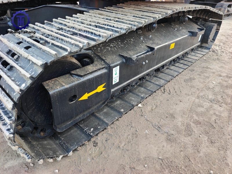 Excavadora Komatsu PC160 usado en venta 