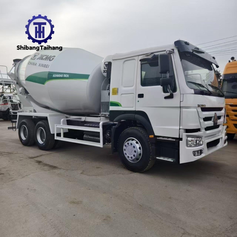 Camión hormigonera 10m³ Usada en venta