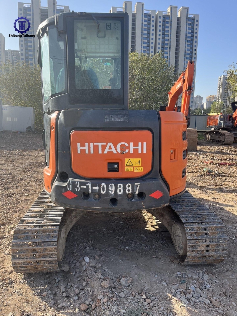 Hitachi ZX55 d'occasion à vendre