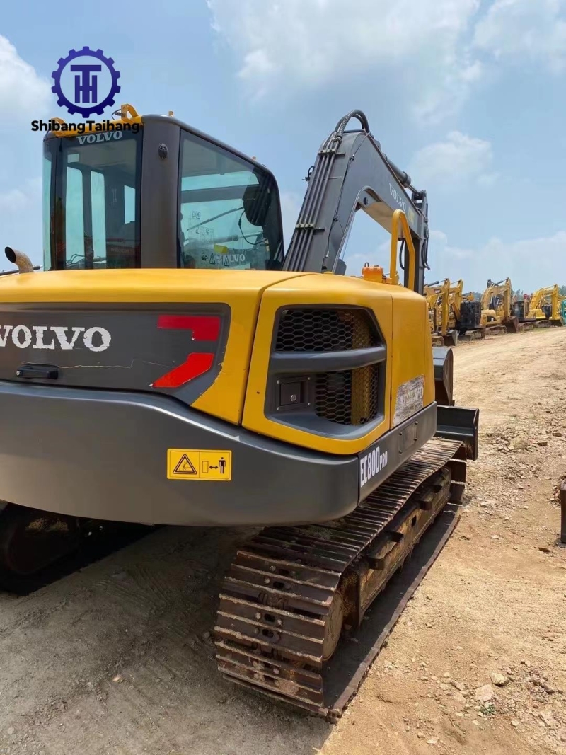 للبيع حفار فولفو EC80 مستعمل