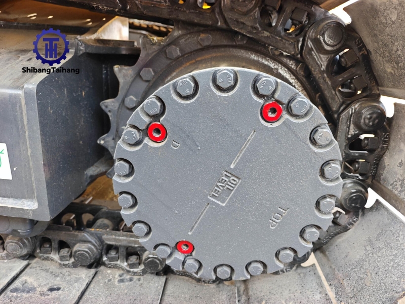 Komatsu PC210 d'occasion à vendre 2