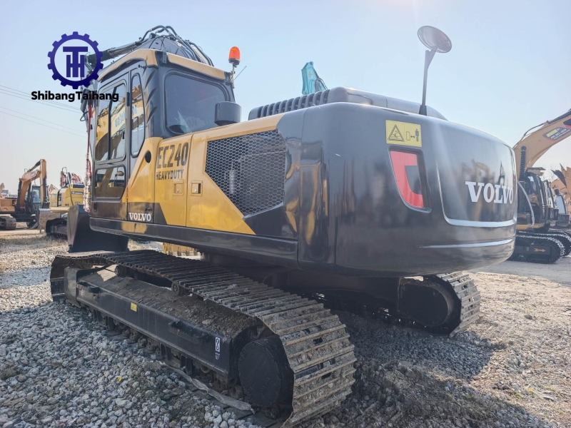 Volov EC240 d'occasion à vendre