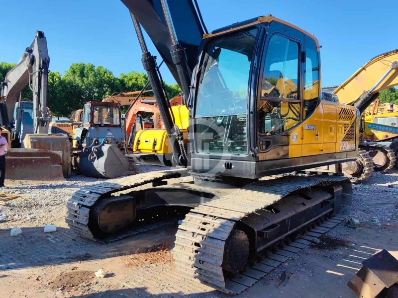 Used Hyundai 220 for sale 2