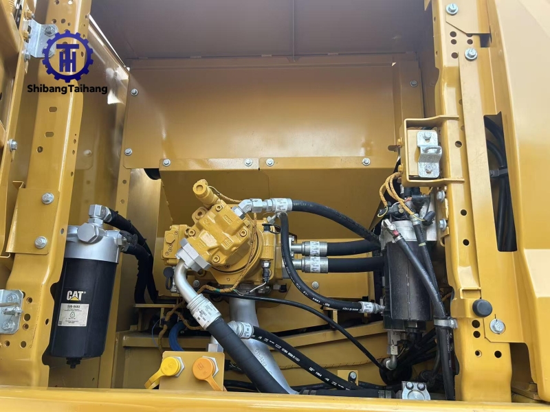 Excavadora Caterpillar 345GC Usada en venta 