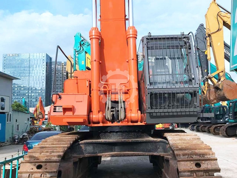 Used Hitachi ZX520 for Sale