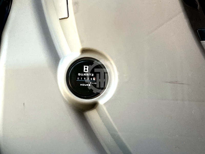 Used Kobelco SK200 for sale 2