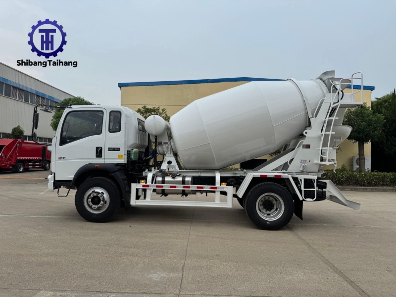 Camion bétonnière 8m³ d'occasion en vente