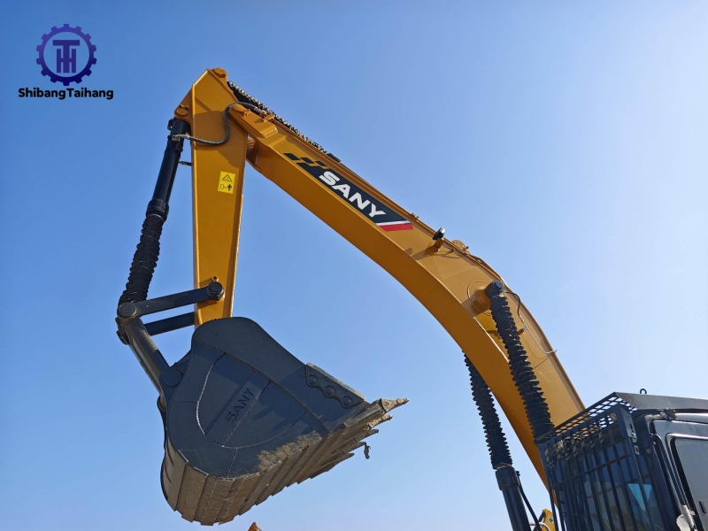 Продается б/у SANY 335H