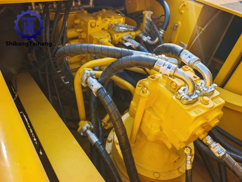 Продается б/у Komatsu 350