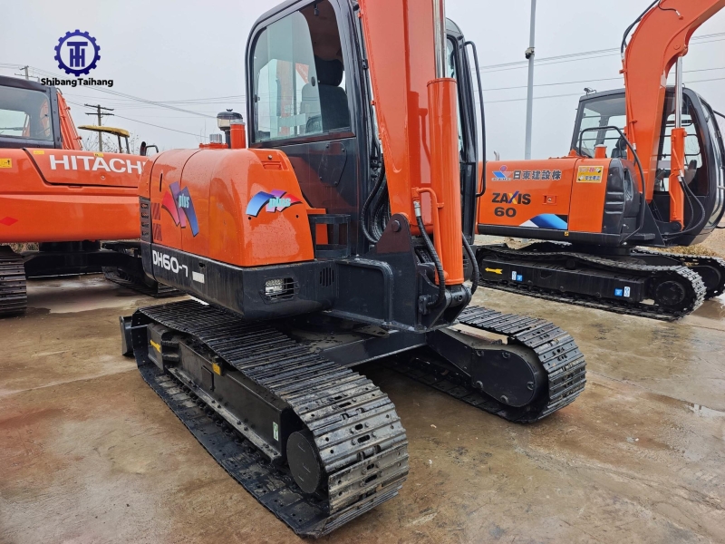 Excavadora Doosan DH60 Usada en venta 2