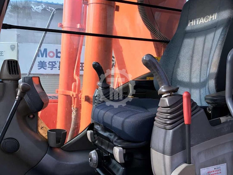 Used Hitachi ZX520 for Sale