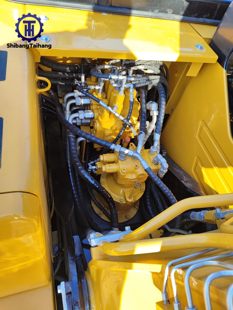 Excavadora SANY 135 Usada en venta 