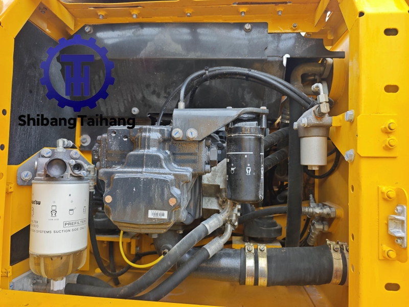 Pelle Komatsu 210 d'occasion