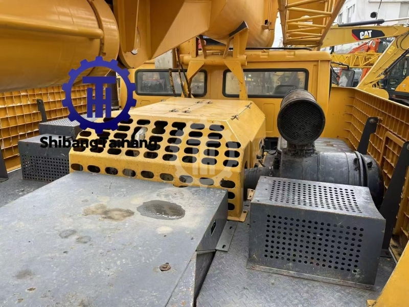 XCMG 80 Ton Truck-mounted Crane