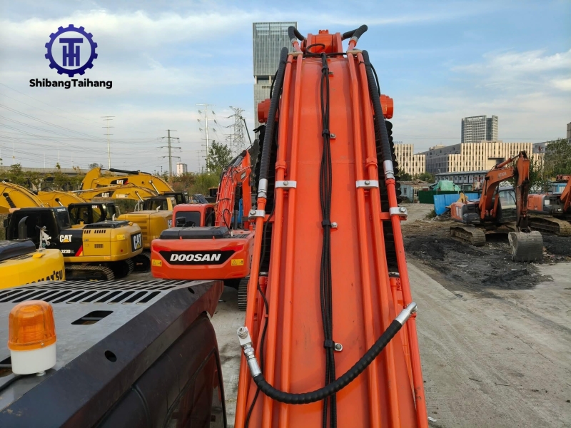 Hitachi ZX350 d'occasion à vendre 2