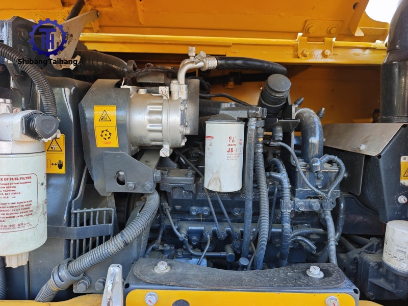 Komatsu PC70 d'occasion à vendre 2
