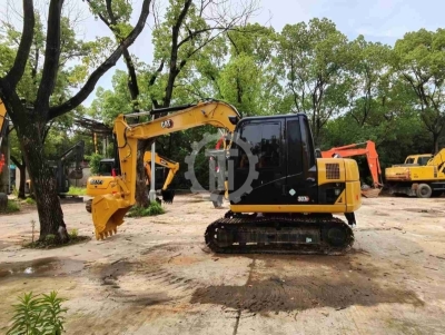 Продается б/у Caterpillar 307