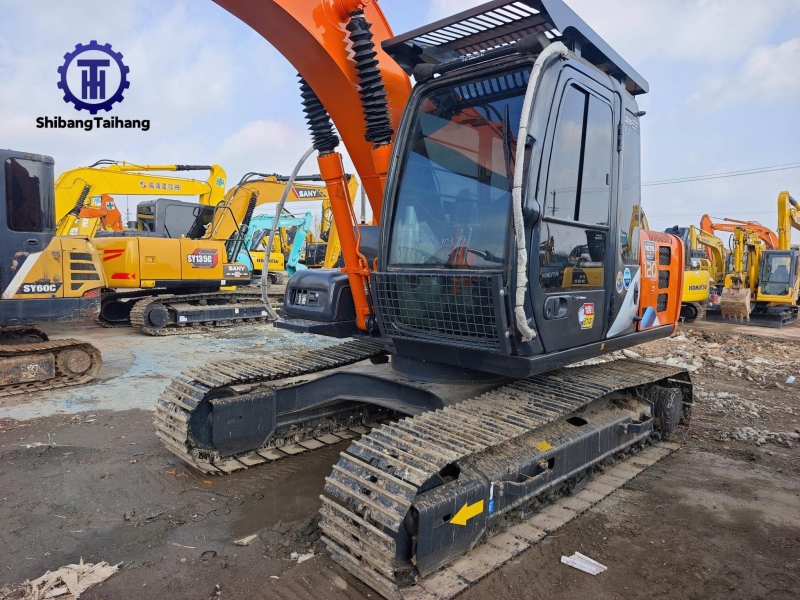 Продается б/у HItachi ZX120