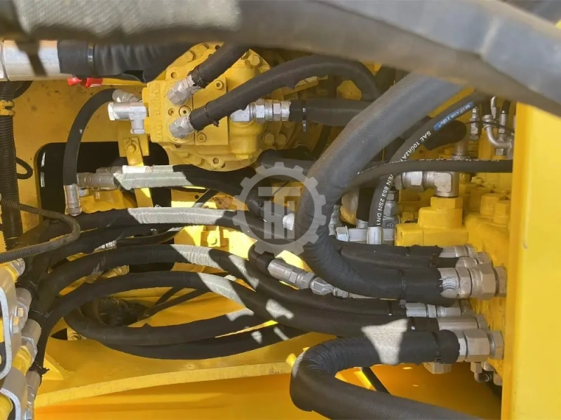 Used Komatsu PC130 for sale 3